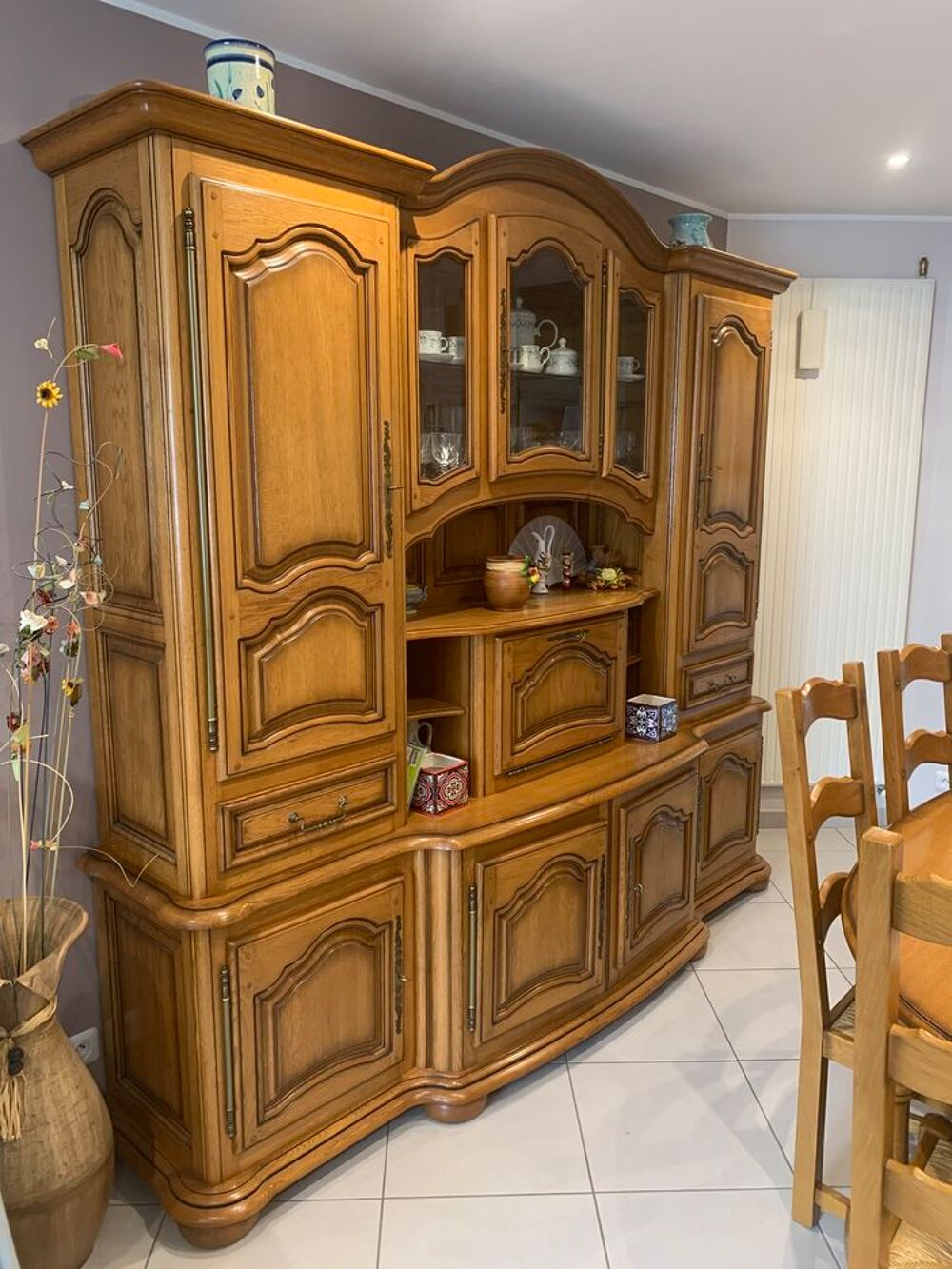 Buffet salle &agrave; manger + table + 6 chaises en ch&ecirc;ne massif Meubles