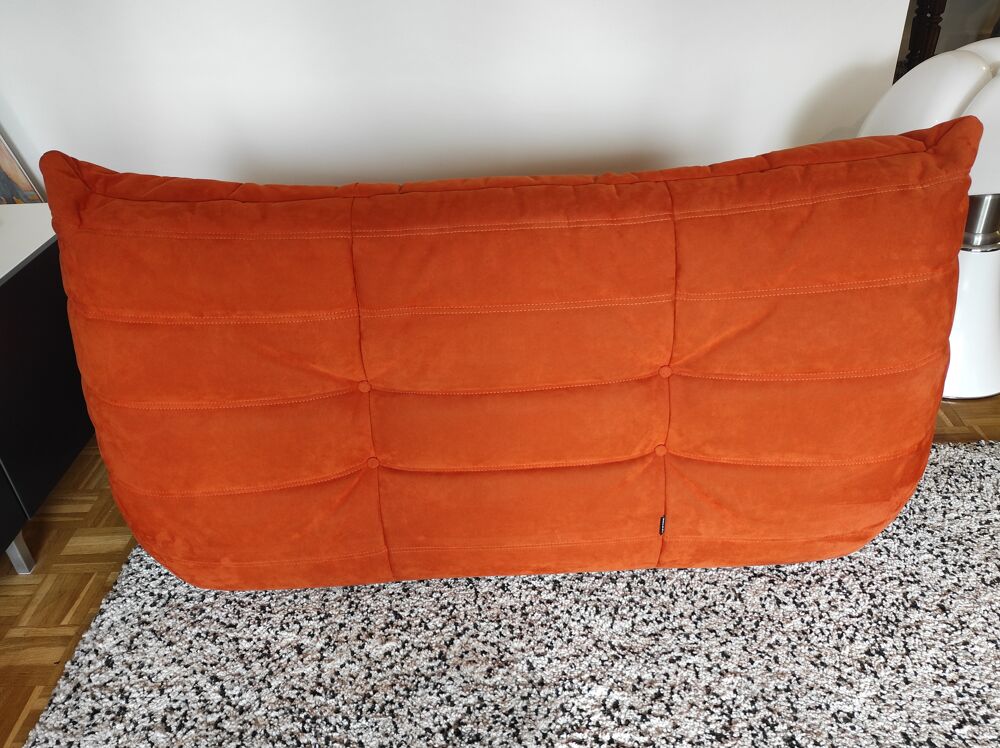 Canap&eacute; Togo alcantara orange Meubles
