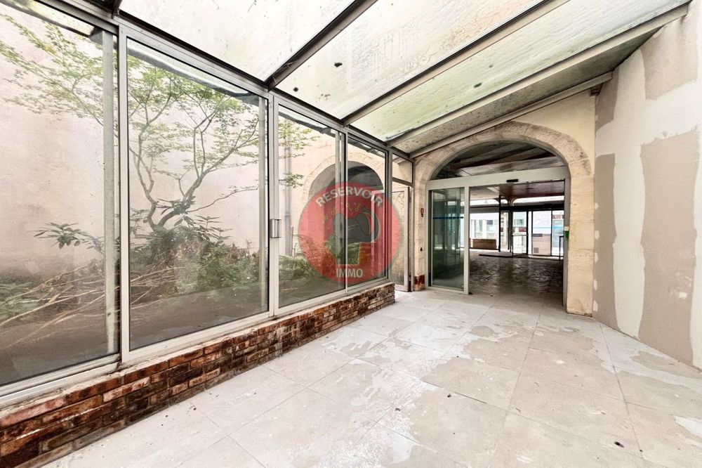 Vente - 5 pièce(s) - 141 m² Chalon-sur-Saône (71100)