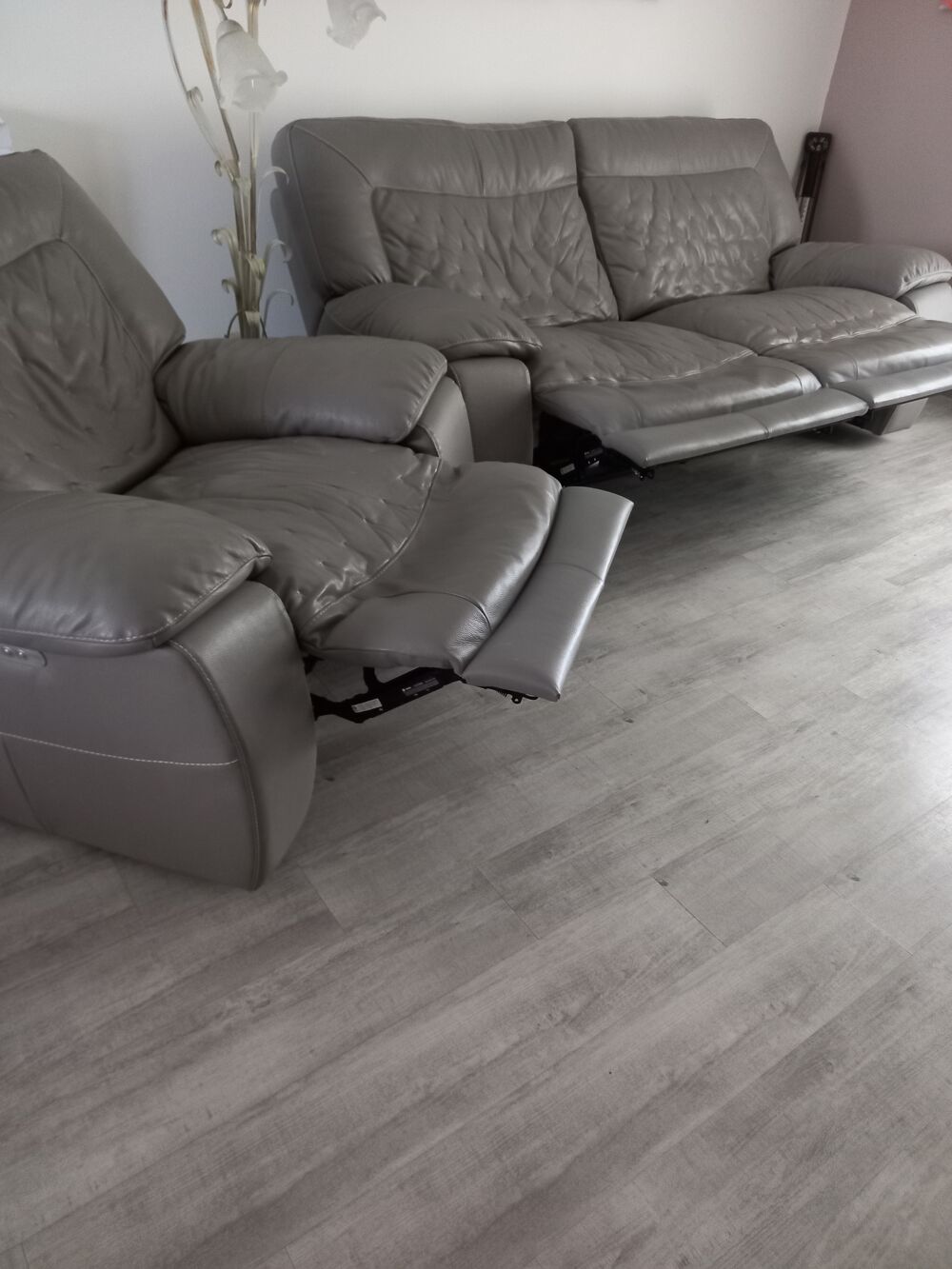 CANAPE + FAUTEUIL CUIR GRIS Meubles