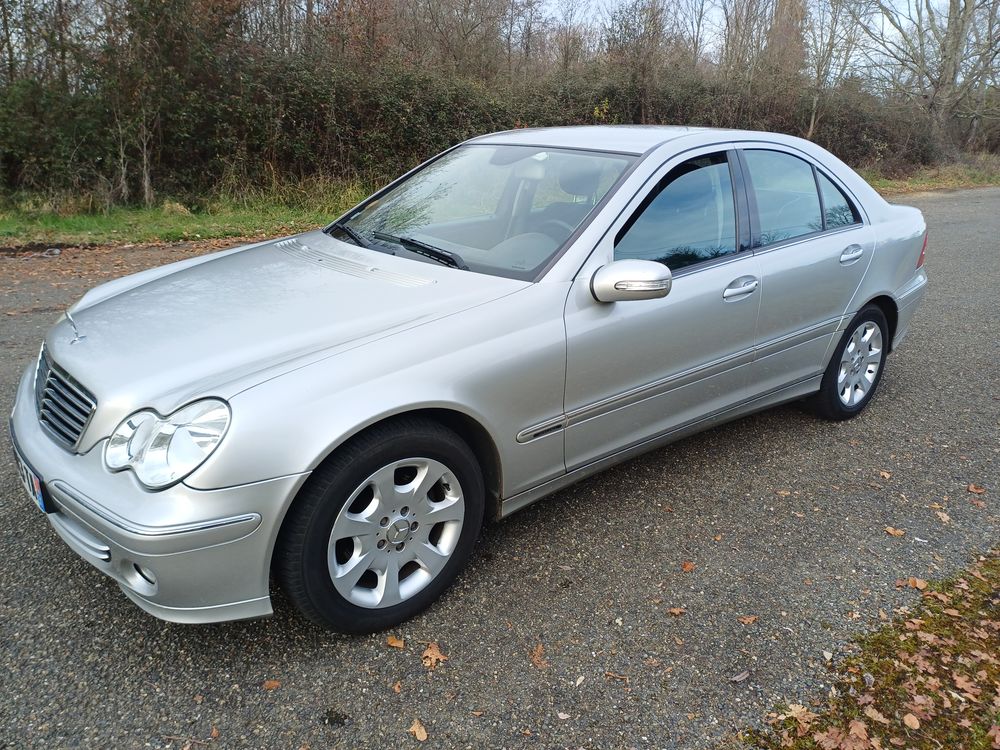 Classe C 220 CDI El&eacute;gance A 2005 occasion 65190 Tournay
