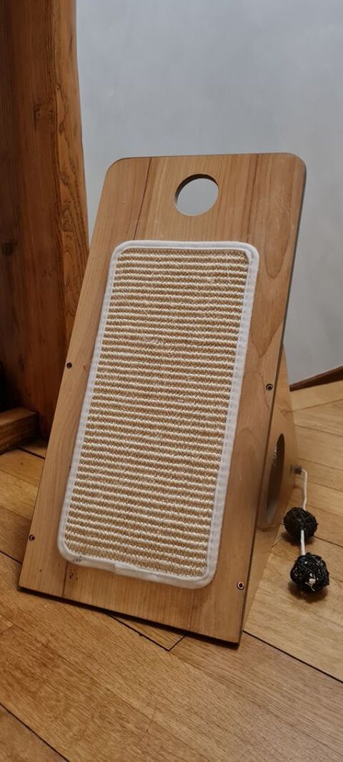 Griffoir pour chats 40 45230 La bussi�re