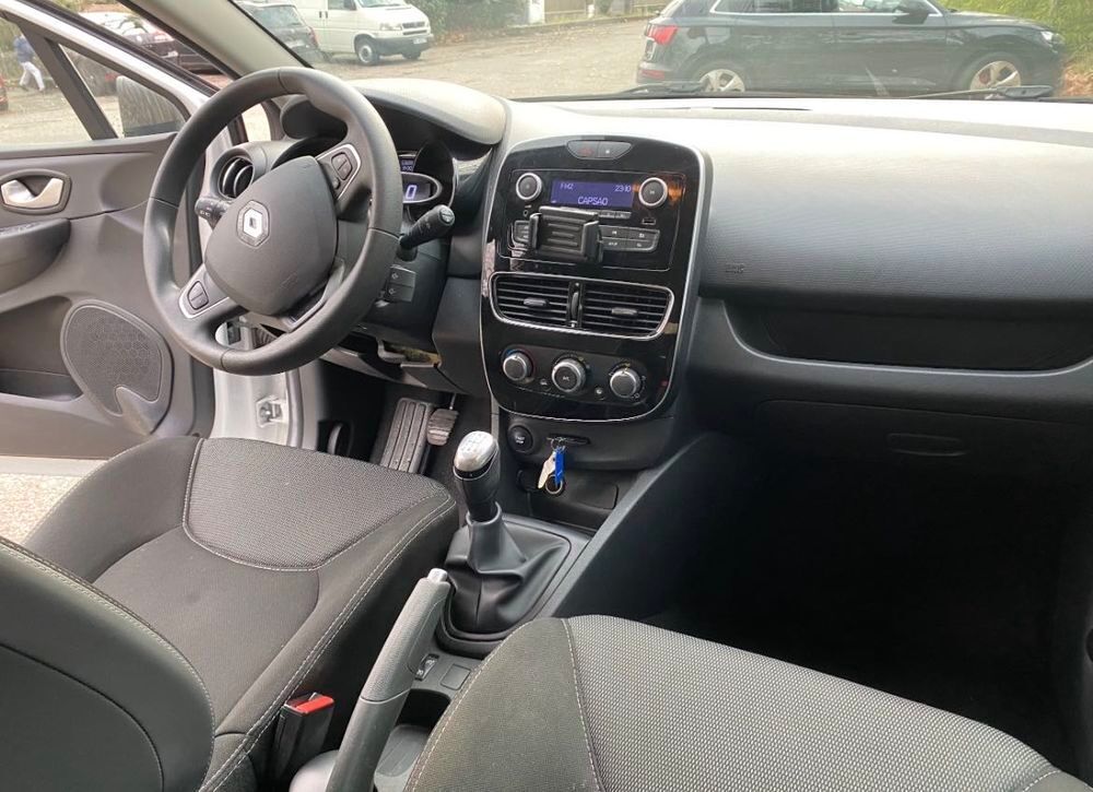 Clio IV CLIO SOCIETE 1.2 16V 75 AIR 2017 occasion 69100 Villeurbanne