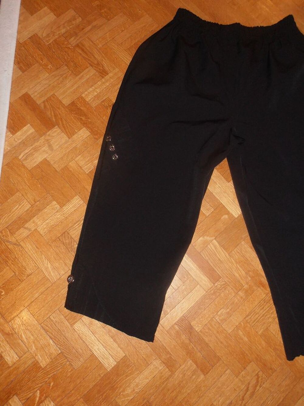 Pantacourt/pantalon noir (84) Vêtements