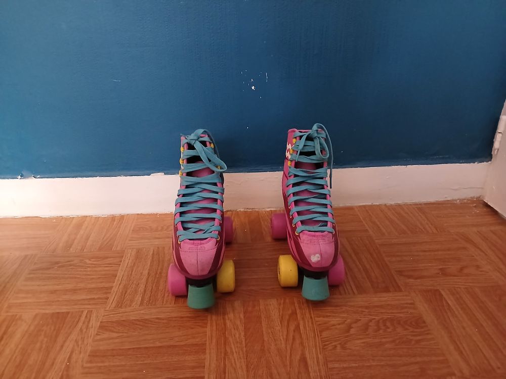 ROLLERS ENFANT + CASQUE Sports