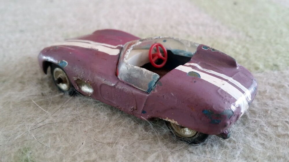 DB PANHARD LE MANS 1/43 solido VINTAGE 