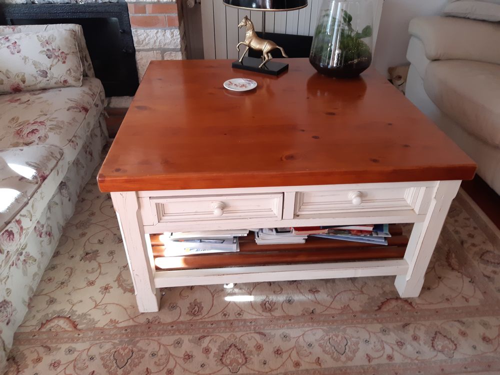 Table basse Meubles