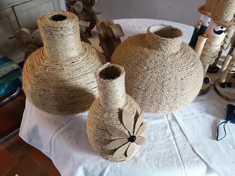 CASSE-NOISETTE / GNOMES / VASES / FABRICATION ARTISANALE Décoration