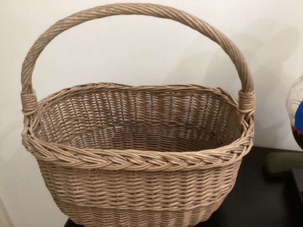 Panier vintage en Osier 1950 Décoration