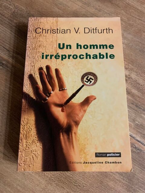 Livre �� Un homme irr�prochable �� 3 Saleilles (66)