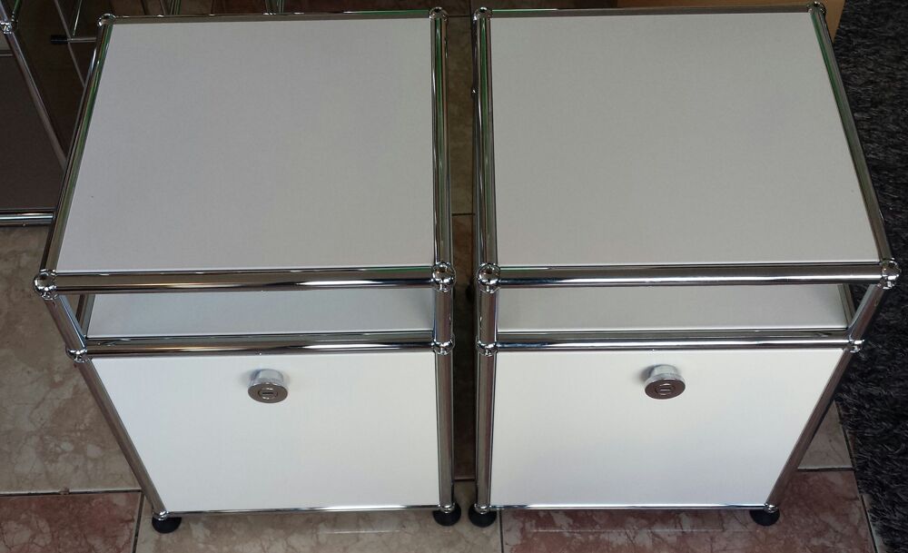 Petite table de chevet usm haller couleur blanche Meubles