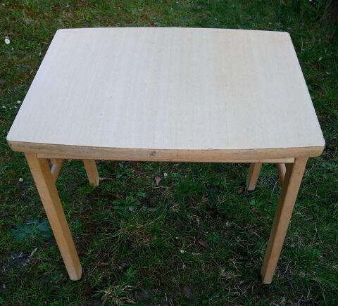 bureau enfant Combelle 20 Beauchamp (95)