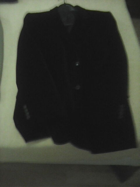Vestes, chemises et pantalons 20 Biozat (03)