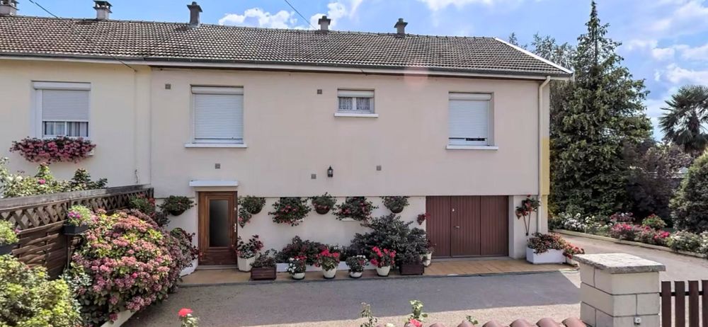 Vente Maison Maison 
4 pièces 100 m2
71118 St Martin Belle Roche Saint-martin-belle-roche