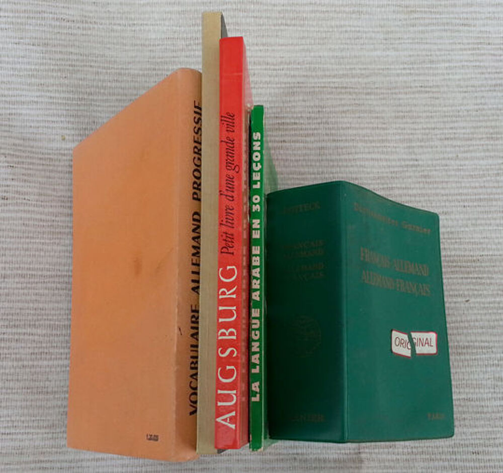 5 livres de langue Allemande et Arabe facile Livres et BD