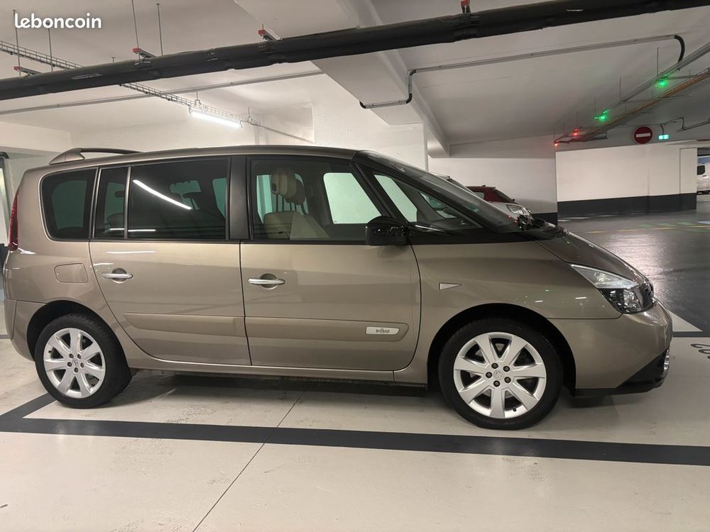 Espace 2.0 dCi 175 FAP Initiale A 2013 occasion 92500 Rueil-Malmaison