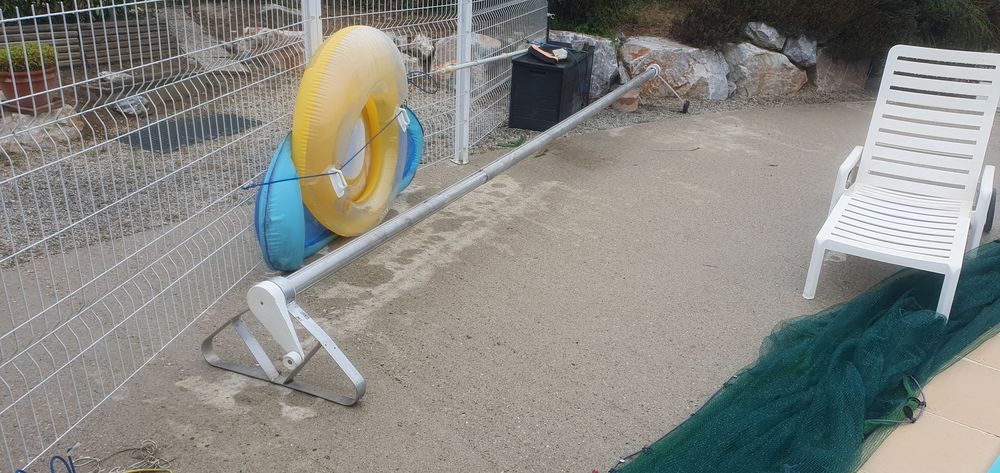 Enrouleur b&acirc;che piscine Jardin