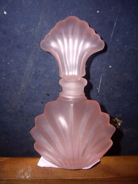 Flacon Rose en verre pour Parfum � 0,10 � 1 Bouxwiller (67)