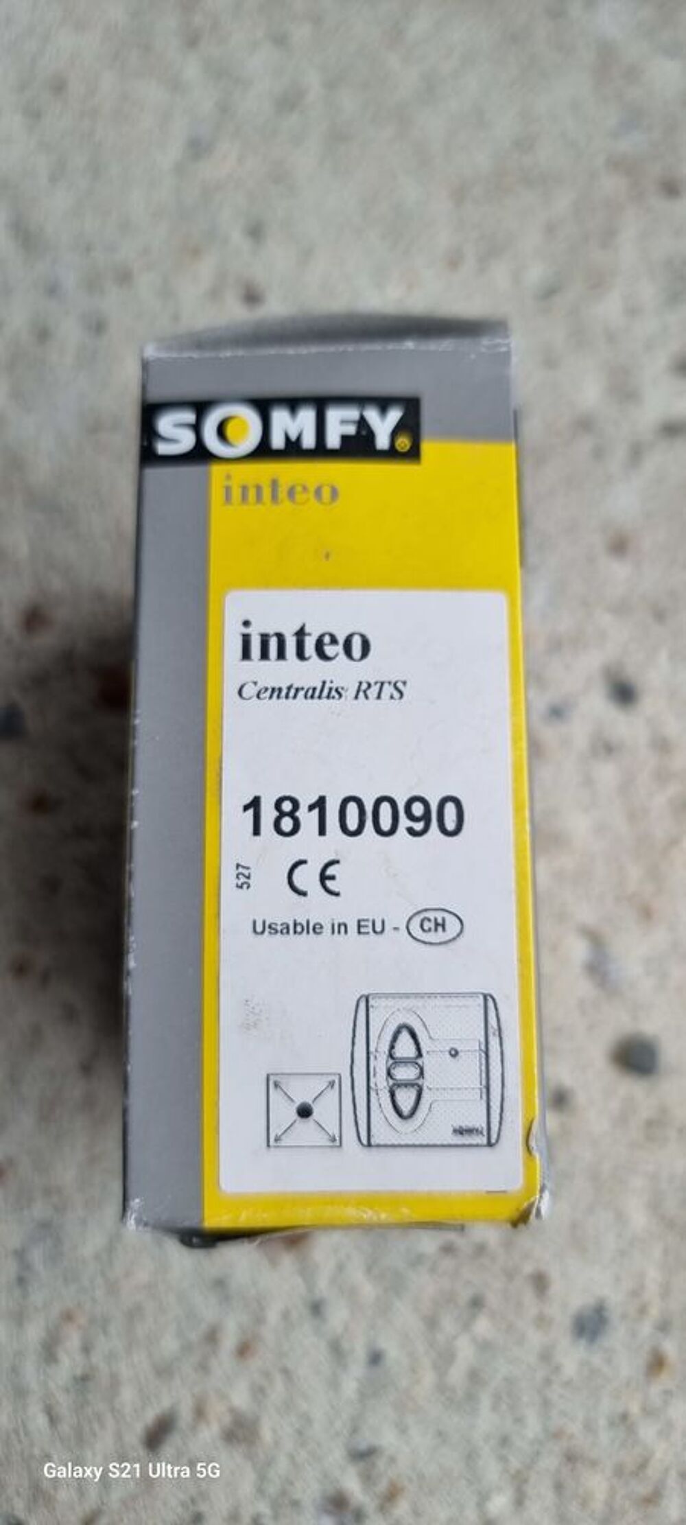 4 T&eacute;l&eacute;commande centralis ref 1810090 le lots 130e Bricolage