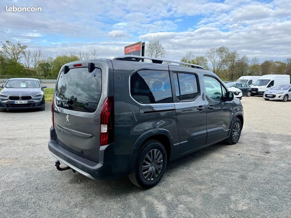 Rifter Long PureTech 130 S&S EAT8 GT Line 2019 occasion 85000 La Roche-sur-Yon