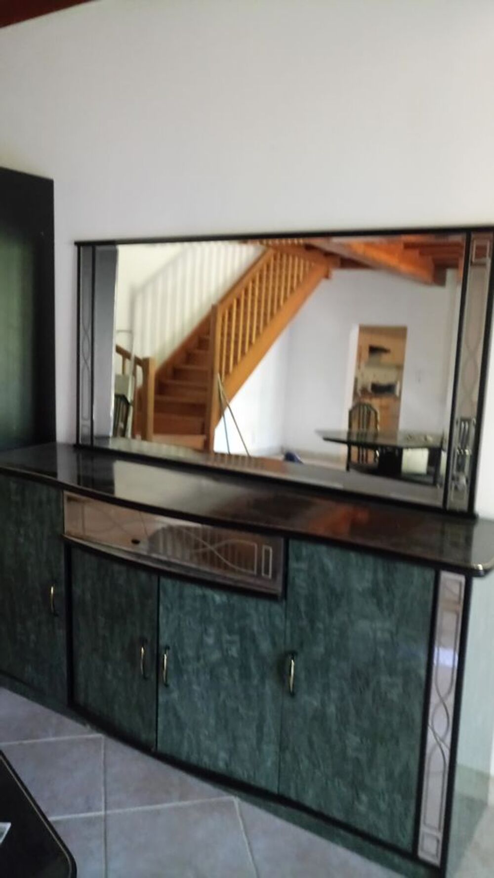 salle &agrave; manger vert laqu&eacute; Meubles