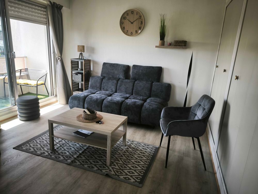 Location Appartement studio étudiant meublé Vierzon