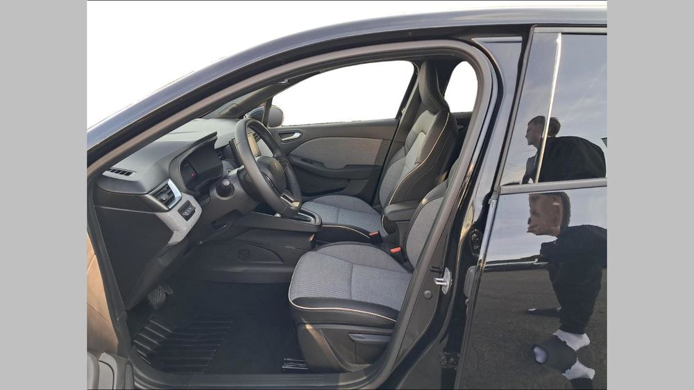 Clio V Clio E-Tech full hybrid 145 ch GSR2 Techno 2025 occasion 91700 Sainte-Genevi&egrave;ve-des-Bois