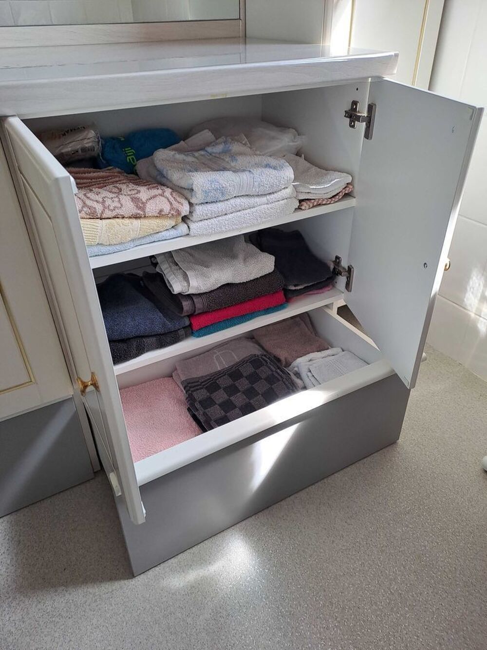 Meubles+sous+plan+salle+de+bain Meubles