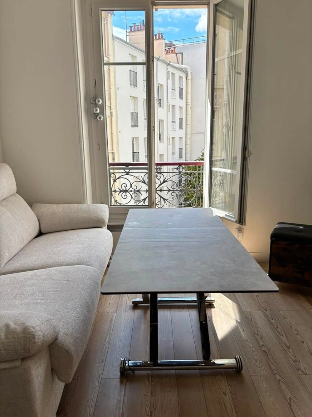 Table basse haut de gamme relevable et extensible Meubles