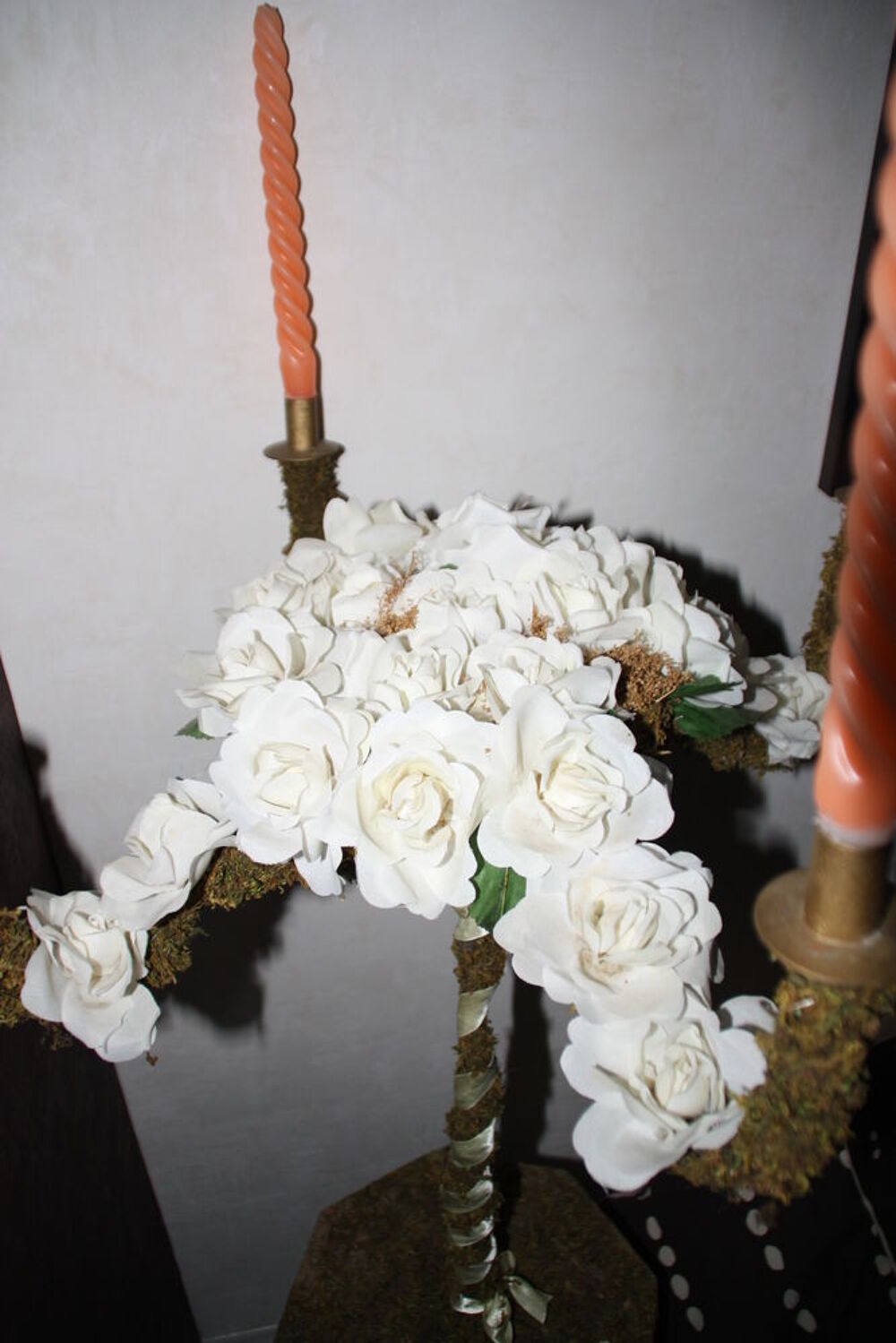 Bougeoir 4 branches roses blanches tissus Décoration