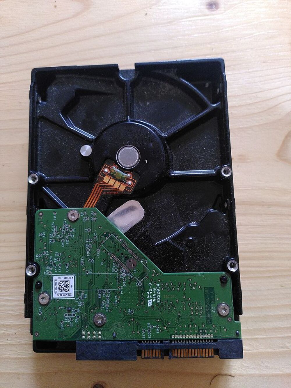 Disque Dur Western Digital WD5000AAKX-07U6AA1 - 500G Téléphones et tablettes