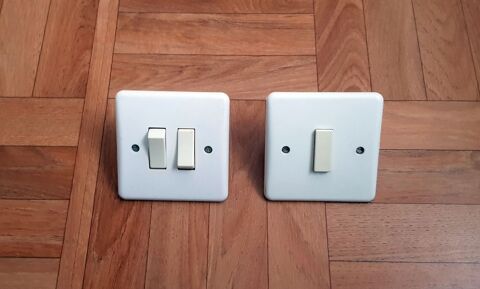 Appareillages �lectrique Vintage Legrand Neptune MRT 026 3 Limeil-Br�vannes (94)