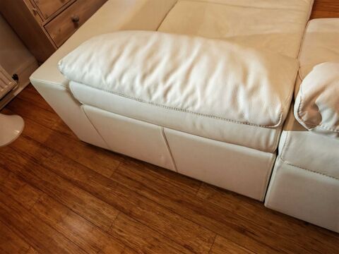 Canapé ROCHE BOBOIS en cuir blanc 1500 Pringy (74)