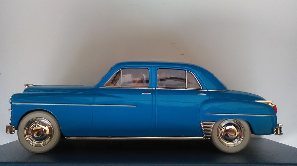 VOITURE DE TINTIN LA N&deg;45 "" LA CORONET DE SBRODJ "" 