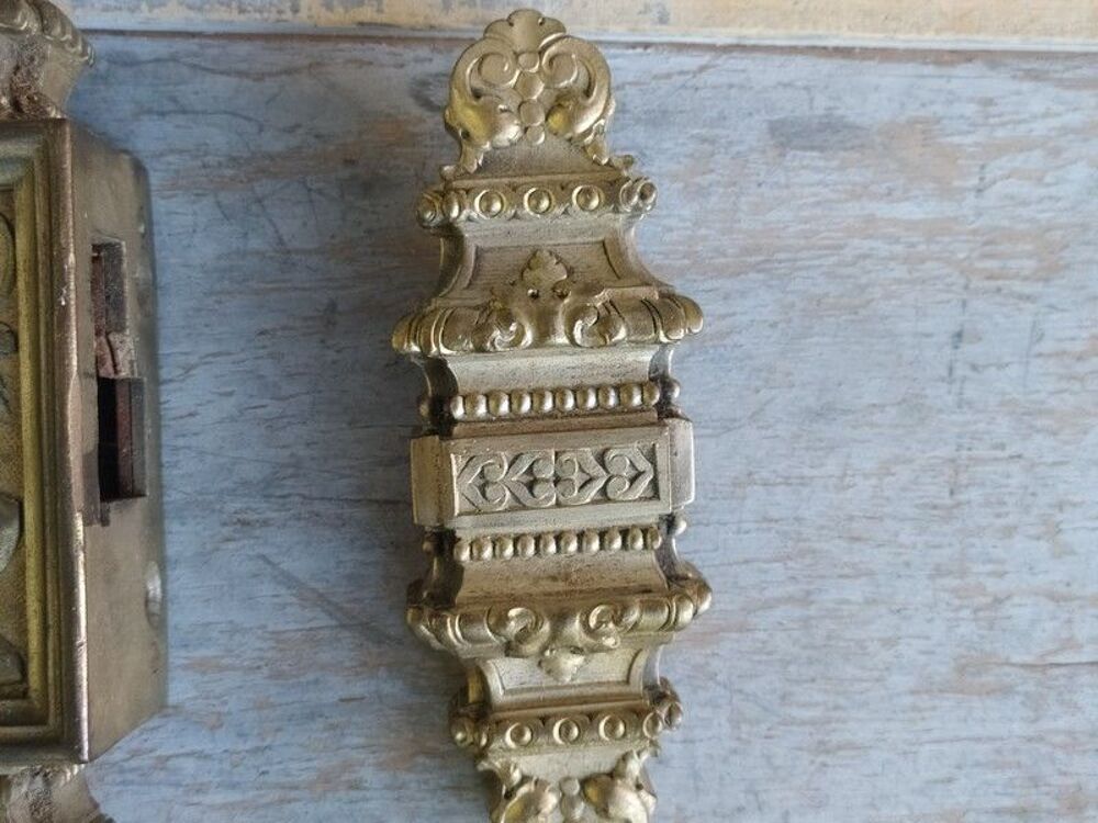 Ancienne Serrure Cr&eacute;mone Bronze Argent&eacute; Style Renaissance 