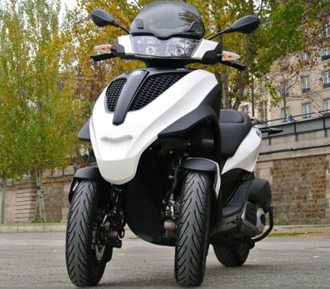 Scooter PIAGGIO 2013 occasion Saint-Rapha&euml;l 83700