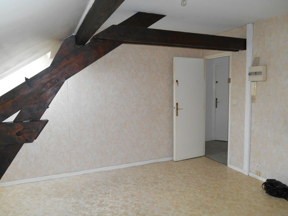 Appartement a louer persan - 1 pièce(s) - 22 m2 - Surfyn