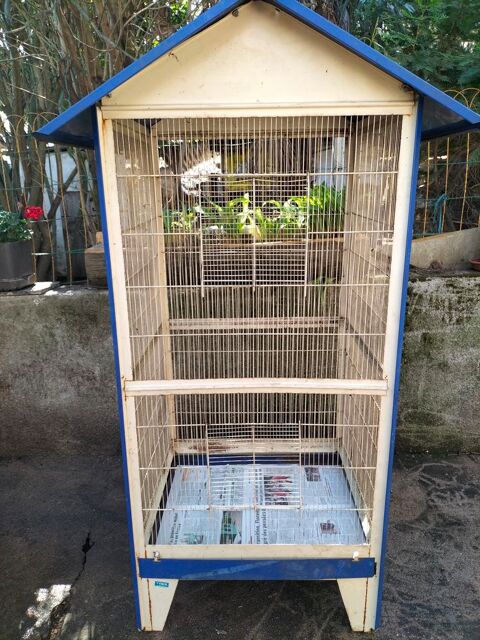 Voli&egrave;re 40 69120 Vaulx-en-velin