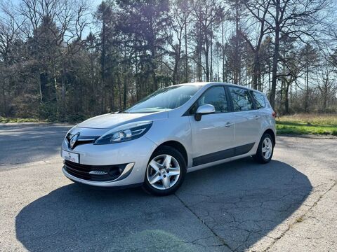 Renault scenic iii Sc&eacute;nic III 1.5 DCi 110ch - 120.00