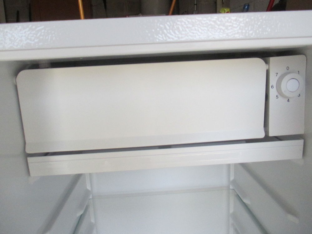 R&eacute;frig&eacute;rateur Table Top AYA Electroménager
