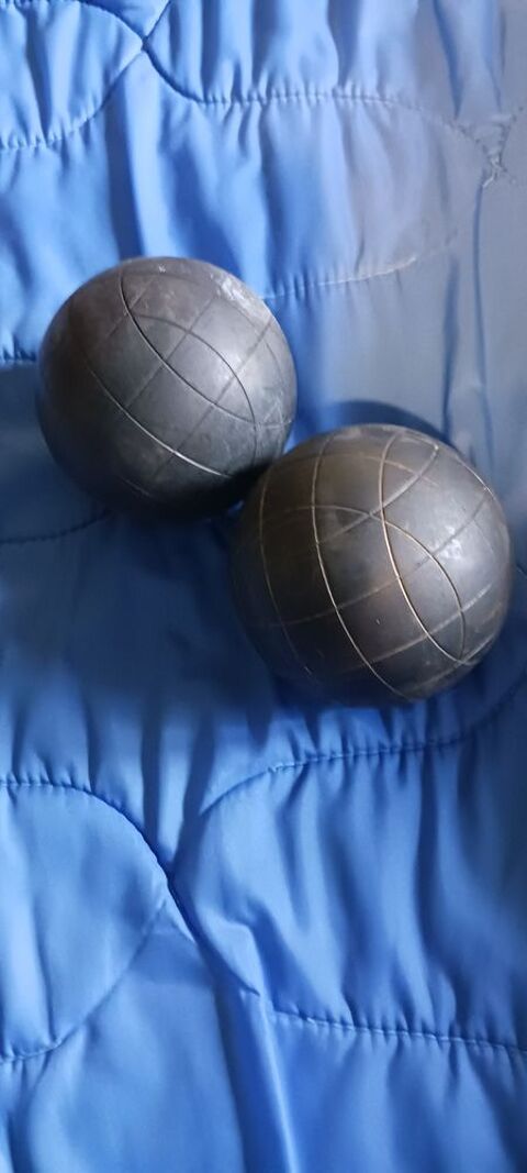 BOULE LYONNAISE 1 KG PART 100 MM BONNE ETAT . 20 Fr�vent (62)