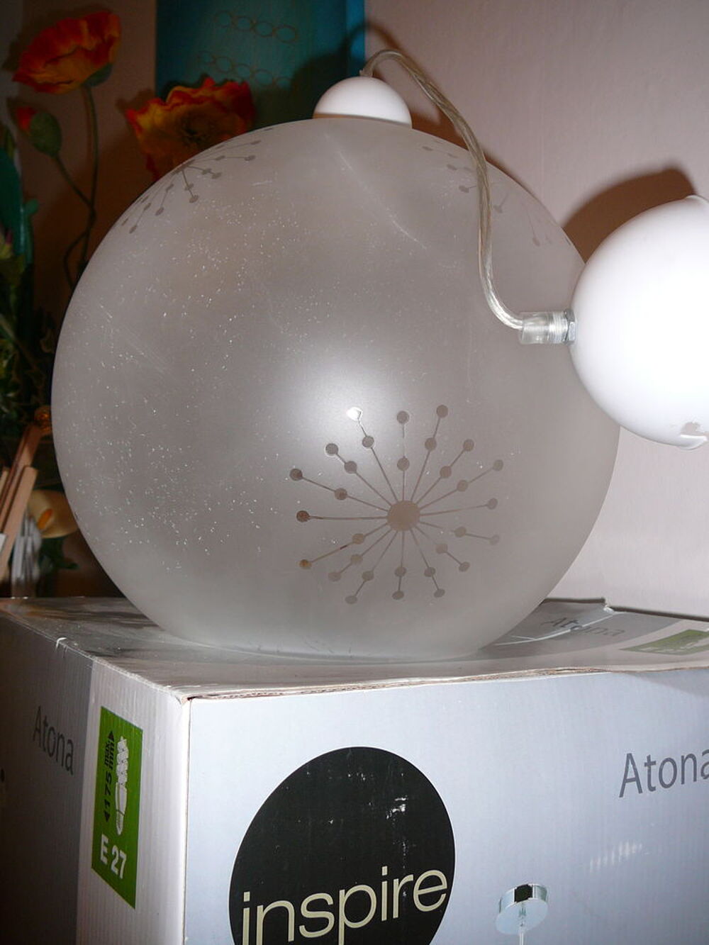 Luminaire Boule en verre a suspendre Dcoration