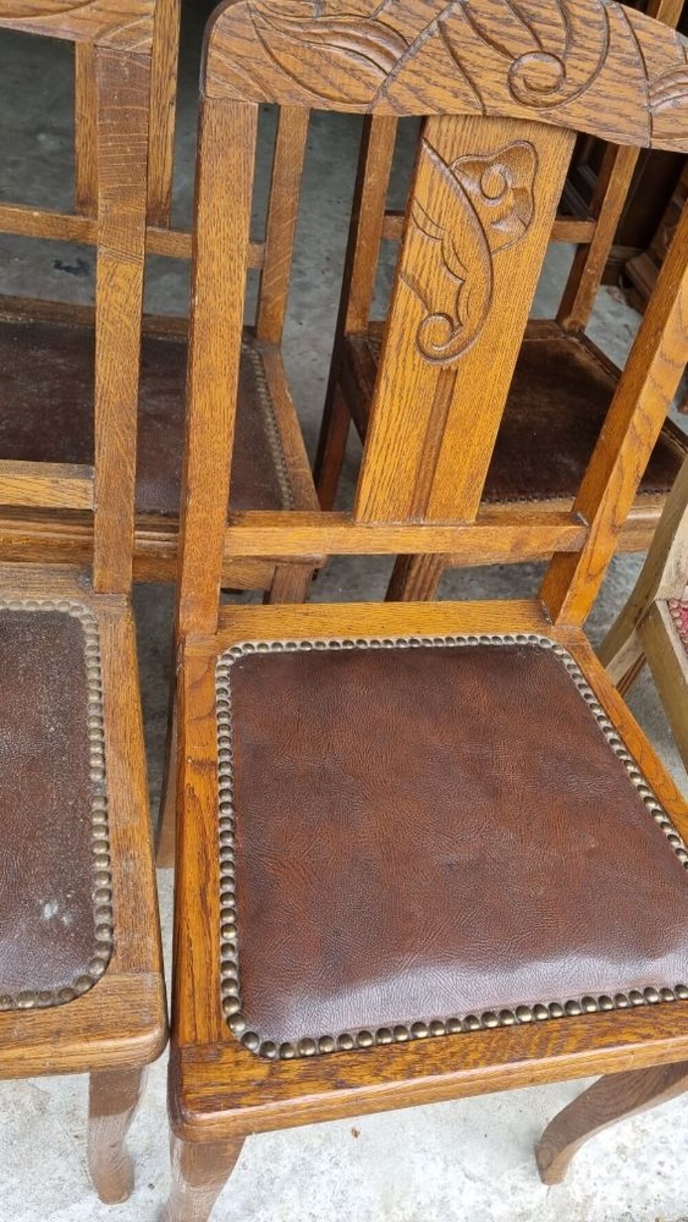 vieilles chaises Meubles