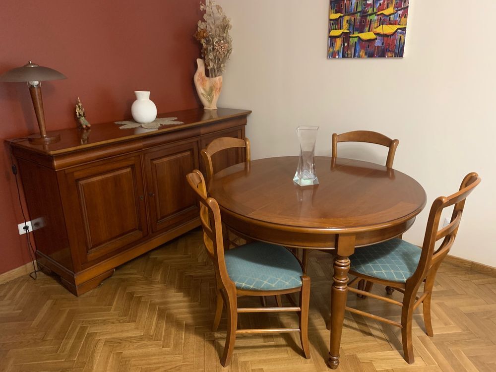 Ensemble table + 4 chaises + buffet en merisier Meubles