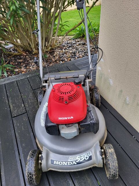 Tondeuse HONDA HRD 536 HXE CARTER ALU  53Cm Hydrostatique 590 Gourhel (56)