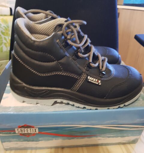 Chaussure de scurit stormix cap haut 25 Fontenay-aux-Roses (92)