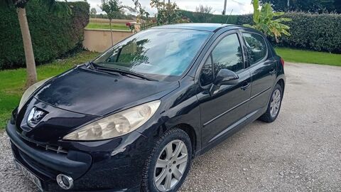 Peugeot 207 1.6 HDi 16V 90ch BLUE LION Premium