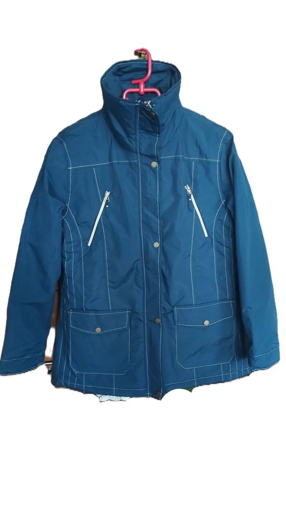 Parka femme neuf. Vêtements