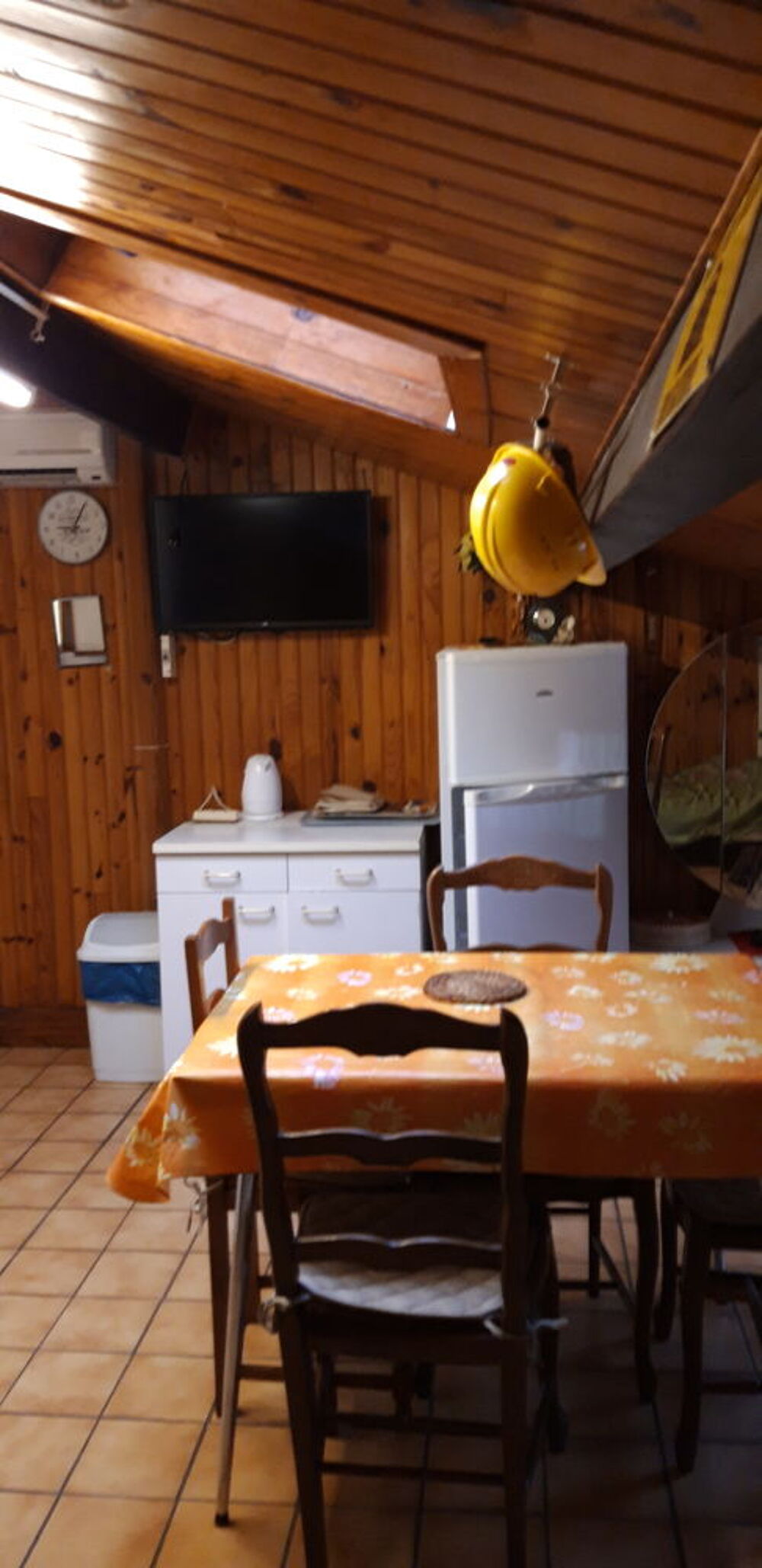Location Autre STUDIO MEUBLE TOULON PINEDE CALME PARKING PRIVE Toulon