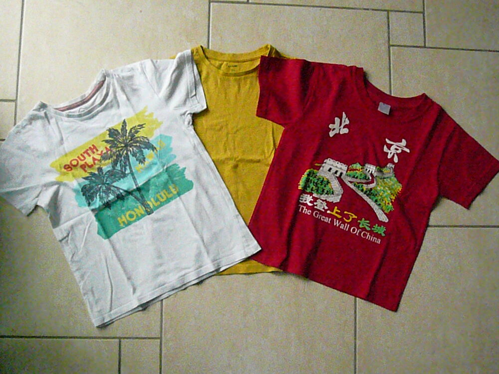 Lot de 3 tee-shirts 8 ans (n&deg;40) Vêtements enfants
